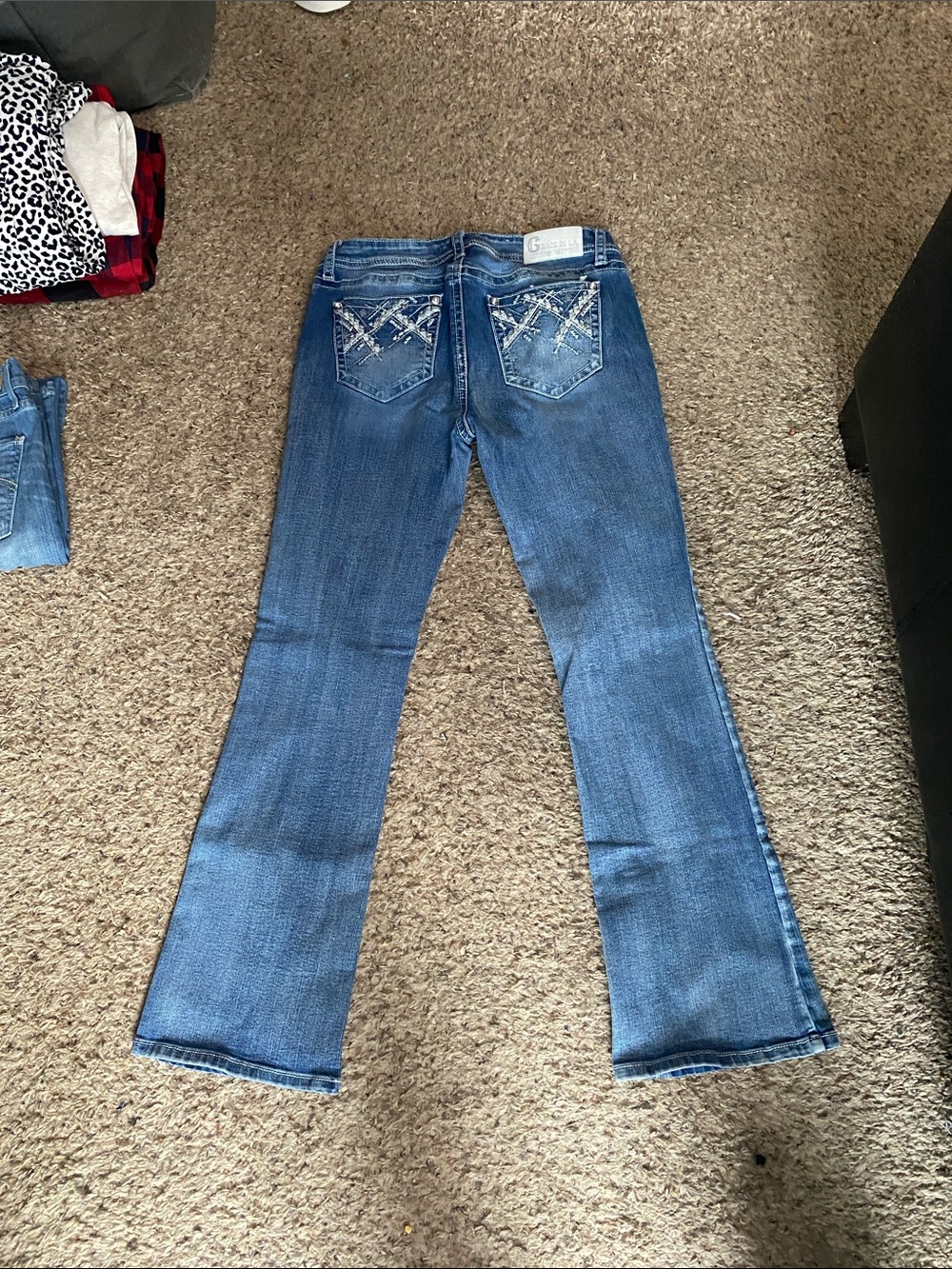 Grace in LA Embellished Back-Pocket Blue Flare Jeans NWOT